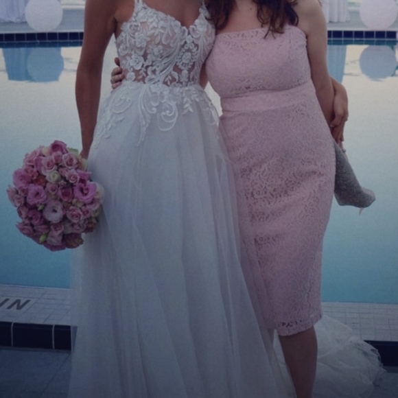 Powder pink lace dress - Picture 3 of 4